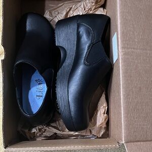 CROCS Black Slip-On Shoes